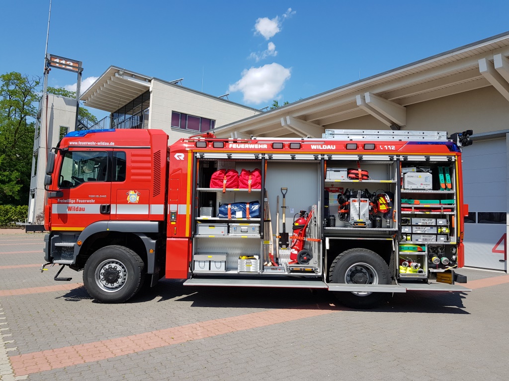 TLF4000 links offen